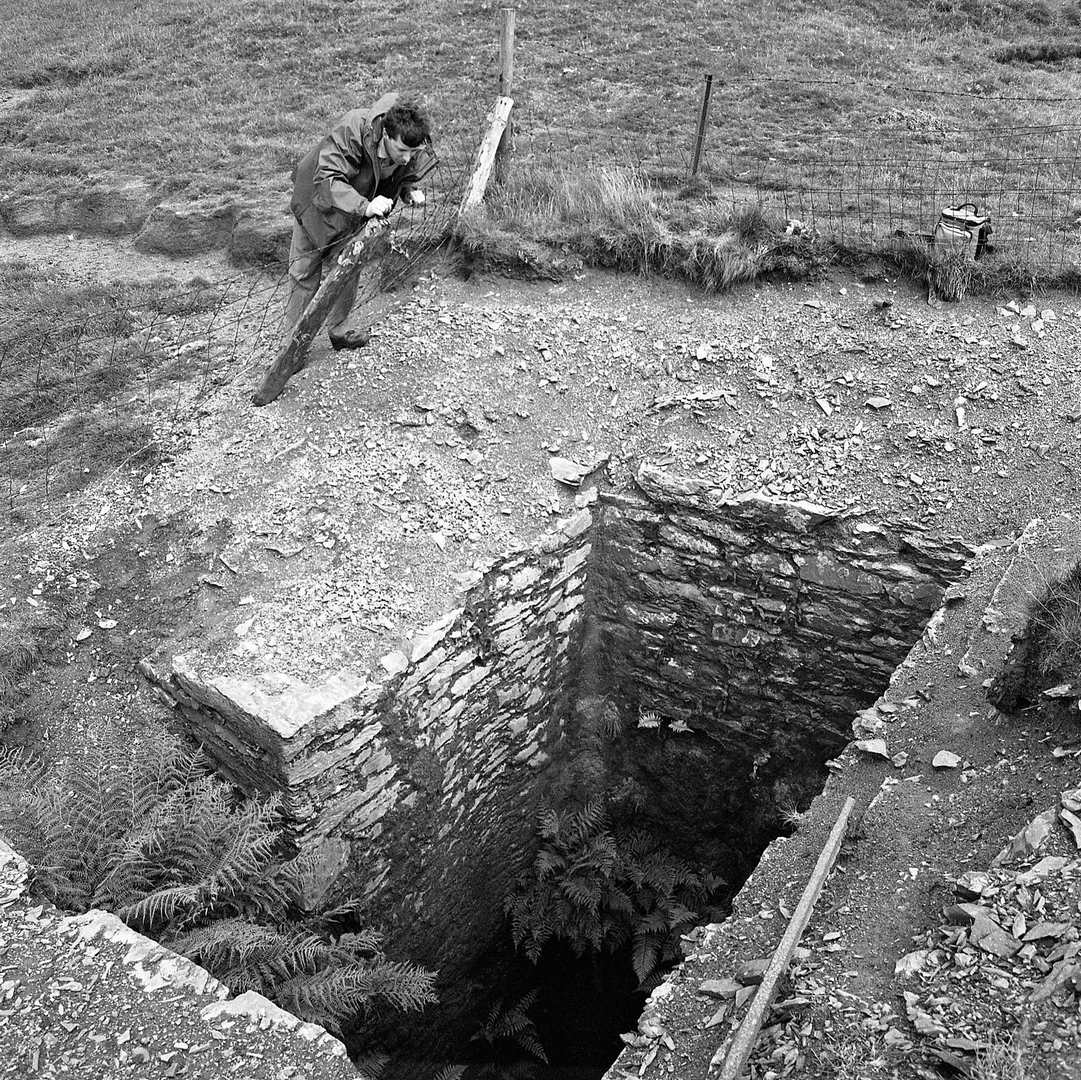 Engine Shaft Glogfawr Mines Pntrhydygroes 1985, submitted by Dickie Bird on 14-03-2026.
© Richard Bird Engine Shaft Glogfawr Mines Pntrhydygroes 1985